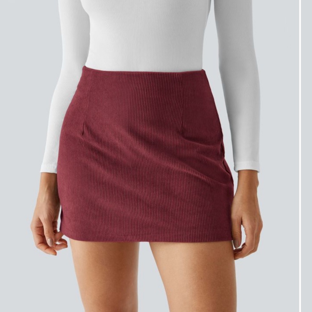 NWT! HALARA HIGH WAISTED CORDUROY SKIRT